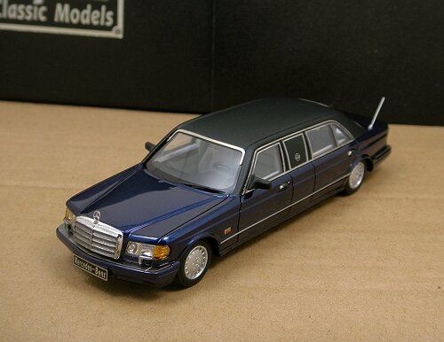 1/43 Mercedes - Benz W126 series 1000SEL Limousine 1986