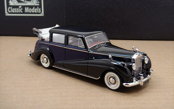 1/43 Rolls-Royce Silver Wraith Landaulette 1955-1959 （Open）