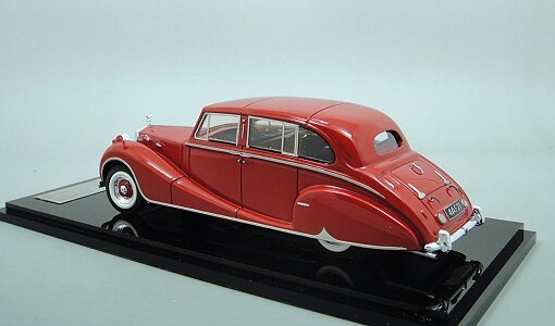 1/43 Rolls-Royce Phantom IV 1952 Chassis 4AF20 Red Close