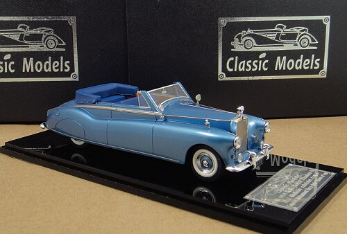 1/43 Rolls-Royce 1951 Phantom IV,Chassis 4AF6 Blue open