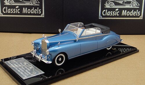 1/43 Rolls-Royce 1951 Phantom IV,Chassis 4AF6 Blue/Black open