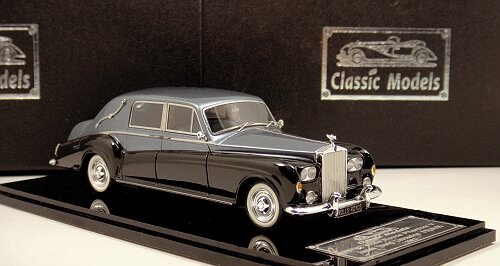 1/43 Rolls-Royce Phantom V 1963 James Young Limousine Chassis :